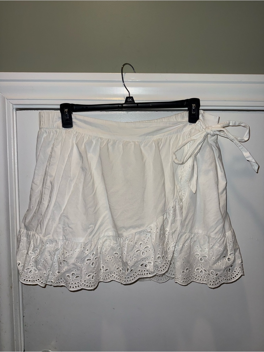 American Eagle White Eyelet Ruffle Wrap Mini Skirt